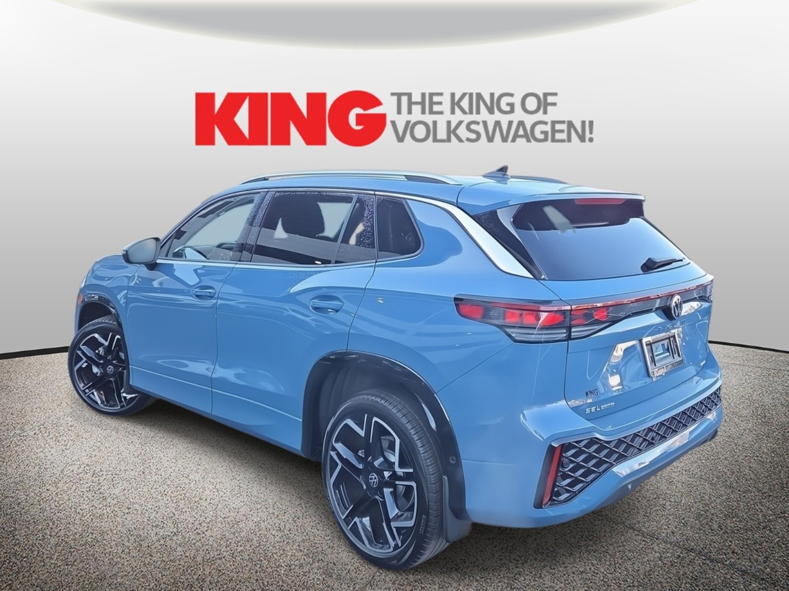 New 2026 Volkswagen Tiguan SEL R-Line image 6