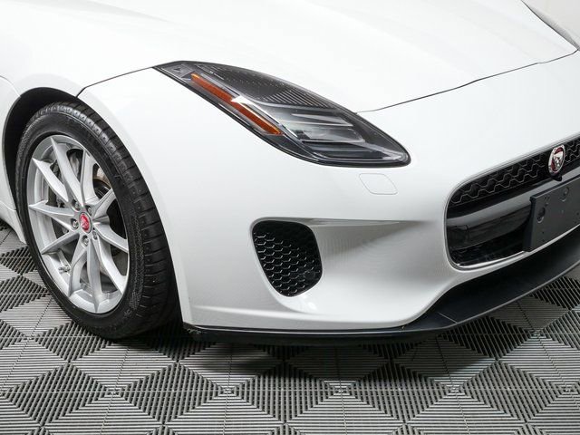 Used 2020 Jaguar F-TYPE Convertible image 38