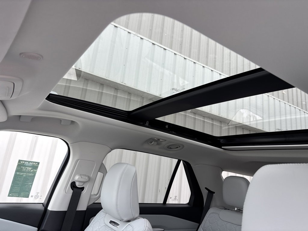 New 2025 Ford Explorer Platinum w/ Ultimate Package image 24