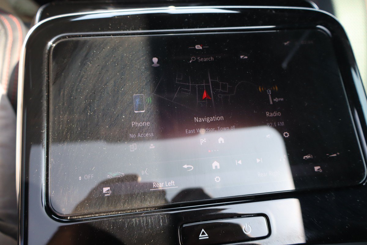 Used 2024 Mercedes-Benz S 63 AMG S w/ Carbon Fiber Exterior Package image 24