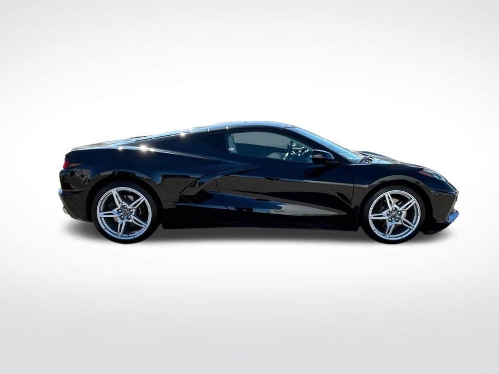 Used 2025 Chevrolet Corvette Stingray Premium Cpe w/ 3LT RWD image 6