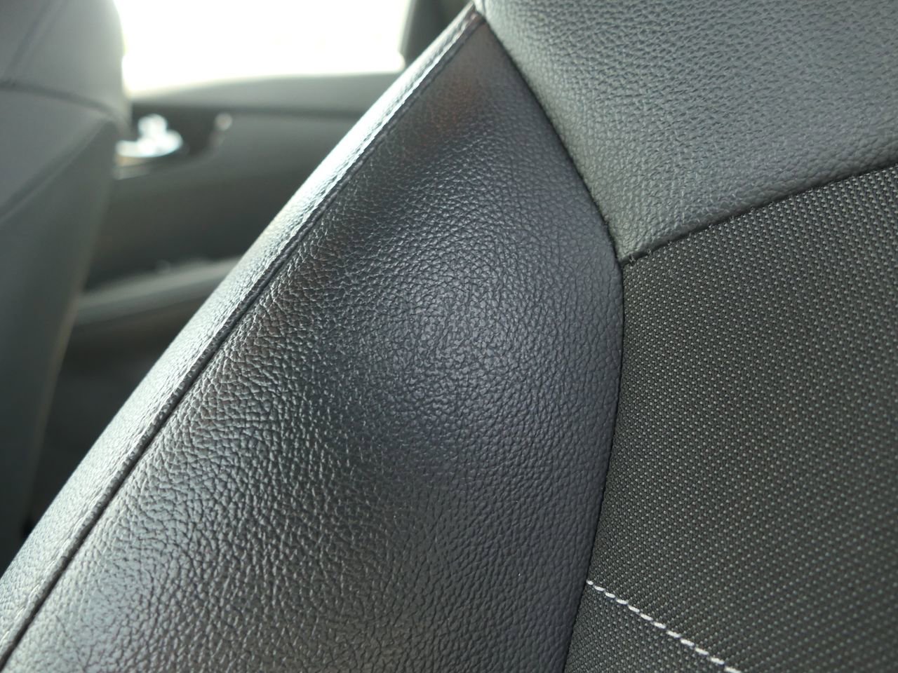 Used 2023 Kia Forte GT-Line w/ GT-Line Technology Package FWD image 11