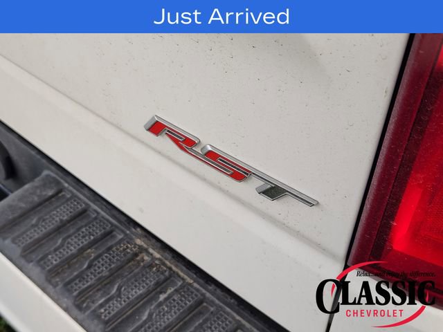 Used 2026 Chevrolet Silverado 1500 RST w/ RST Select Package RWD image 13