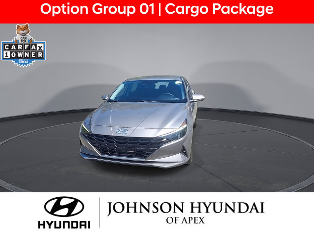 Certified 2023 Hyundai Elantra SEL w/ Cargo Package FWD image 3