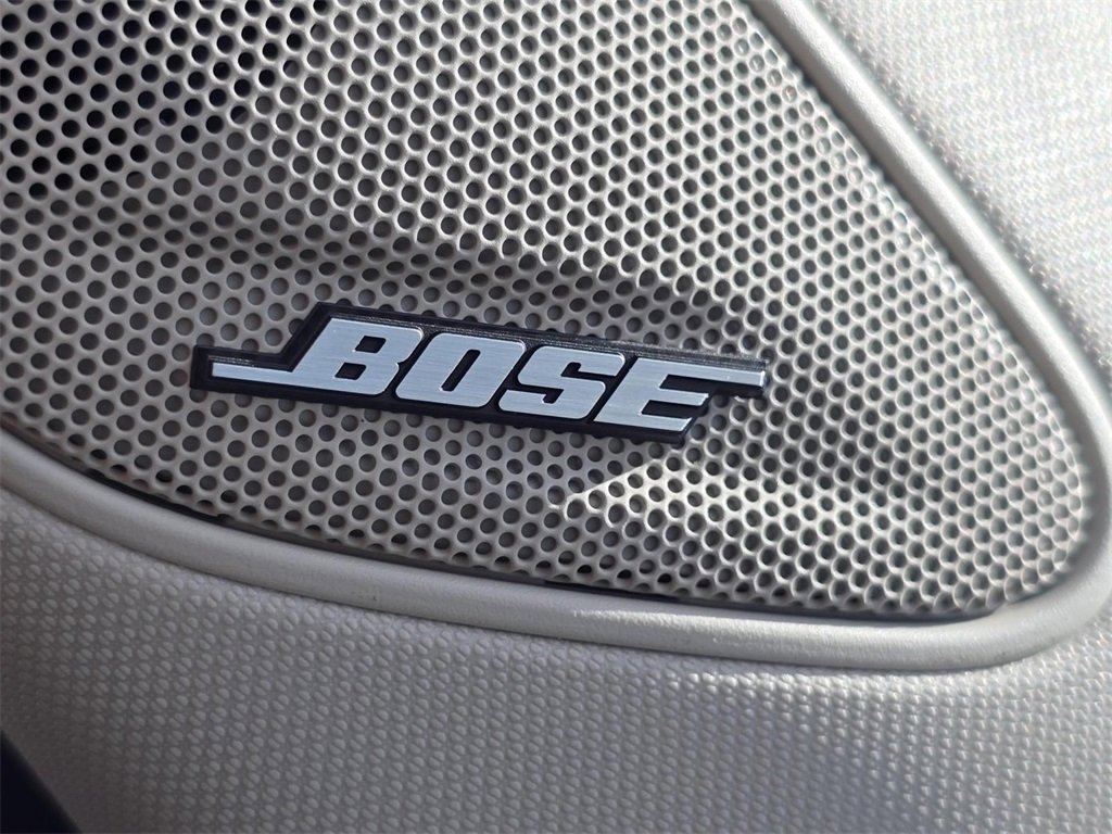 New 2025 Honda Pilot Touring image 13