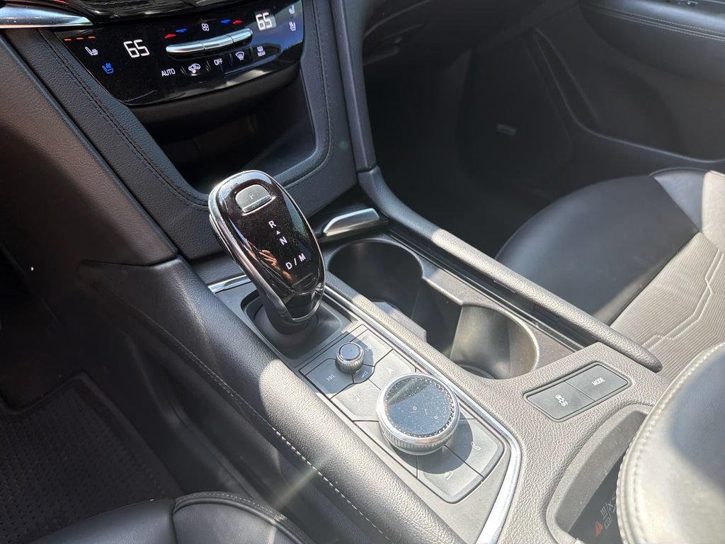Certified 2023 Cadillac XT6 Sport w/ Platinum Package AWD/4WD image 28