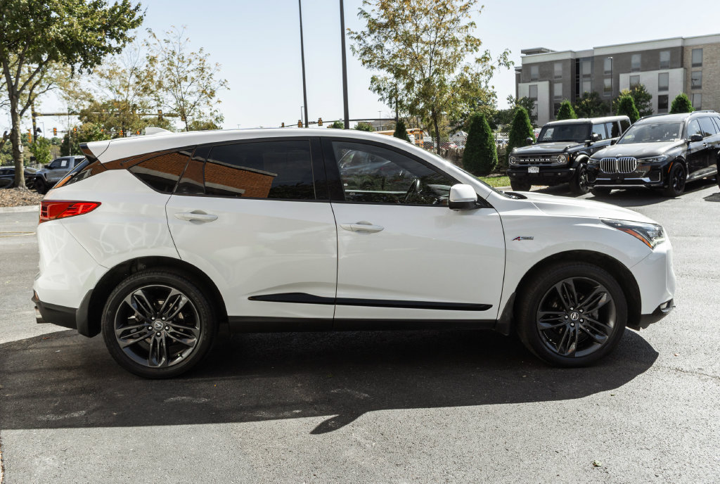 Used 2022 Acura RDX w/ Advance Package AWD/4WD image 3