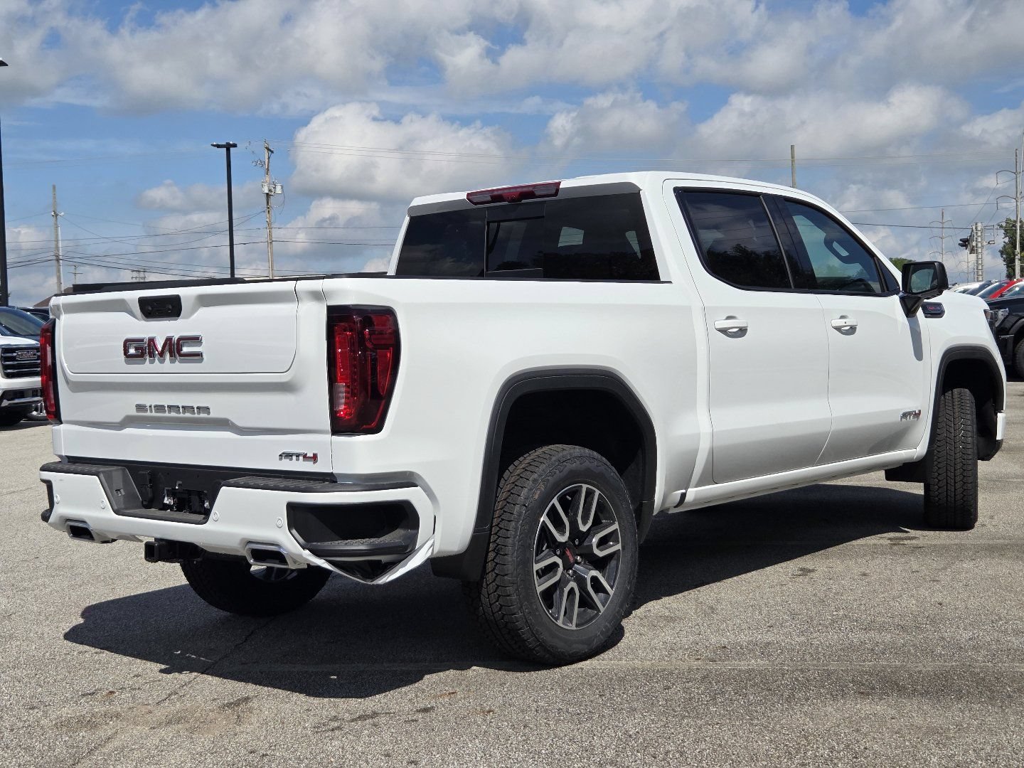 New 2026 GMC Sierra 1500 AT4 w/ AT4 Premium Package AWD/4WD image 20