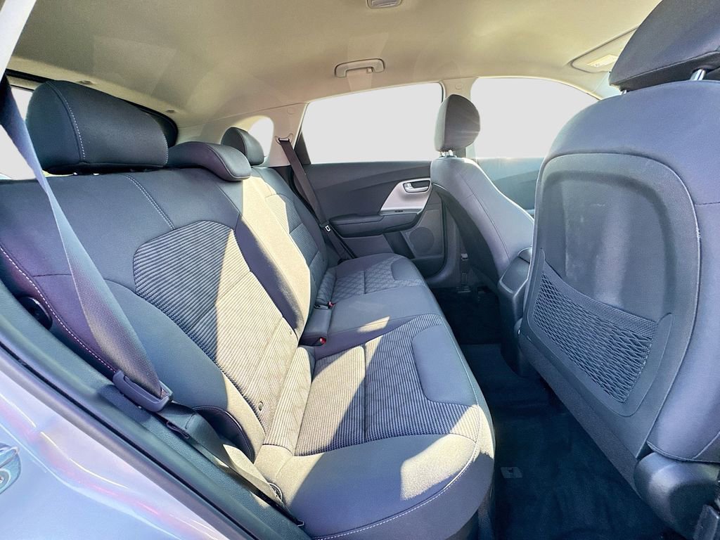Used 2019 Kia Niro FE FWD image 31