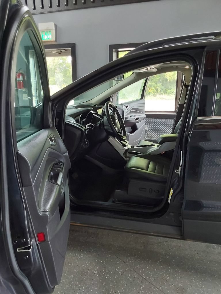 Used 2013 Ford Escape SEL AWD/4WD image 14