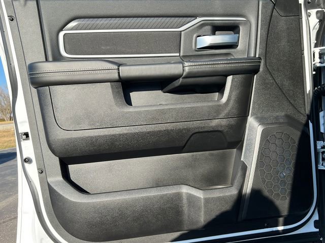 Used 2025 RAM 3500 Big Horn image 23