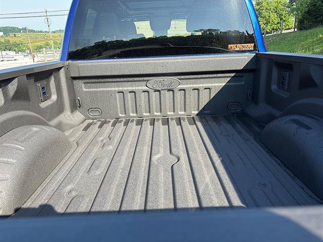 New 2026 Ford F250 XLT w/ XLT Premium Package AWD/4WD image 18