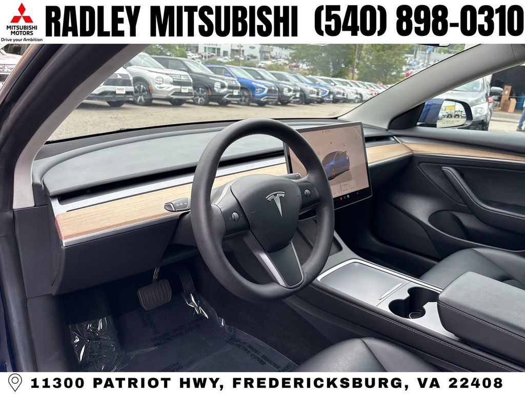 Used 2022 Tesla Model 3 Standard Range RWD image 8
