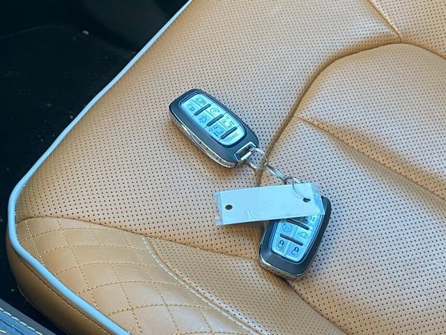 Used 2023 Chrysler Pacifica Pinnacle image 33