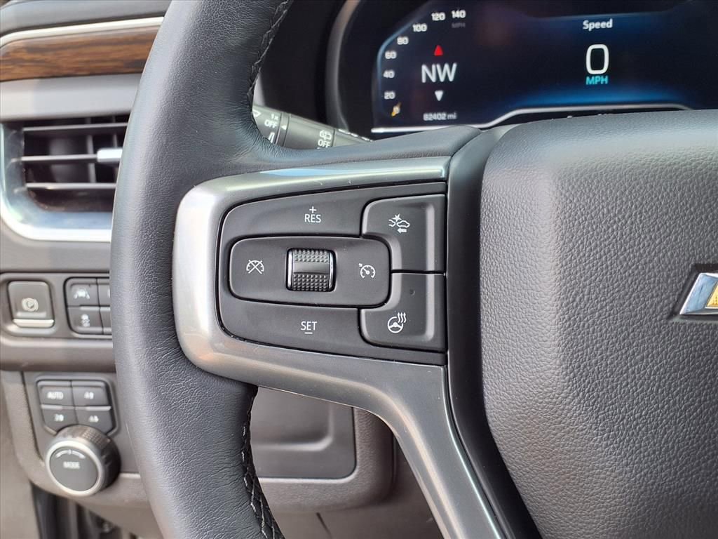 Used 2022 Chevrolet Tahoe Premier AWD/4WD image 34