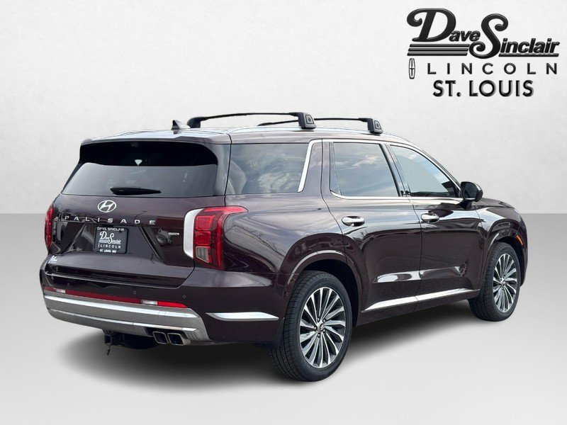 Used 2023 Hyundai Palisade Calligraphy image 5