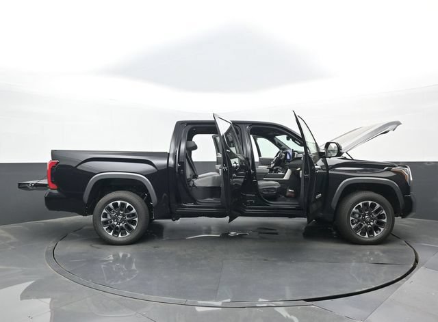 New 2026 Toyota Tundra Limited AWD/4WD image 32