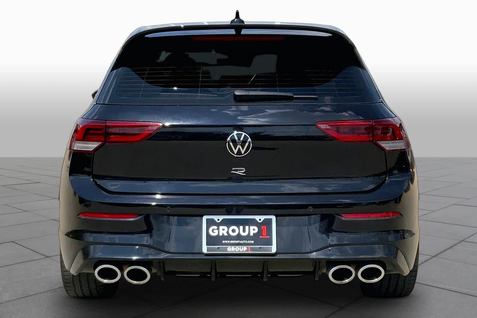 Used 2024 Volkswagen Golf R AWD/4WD image 4