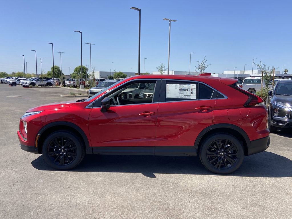 New 2026 Mitsubishi Eclipse Cross LE AWD/4WD image 4