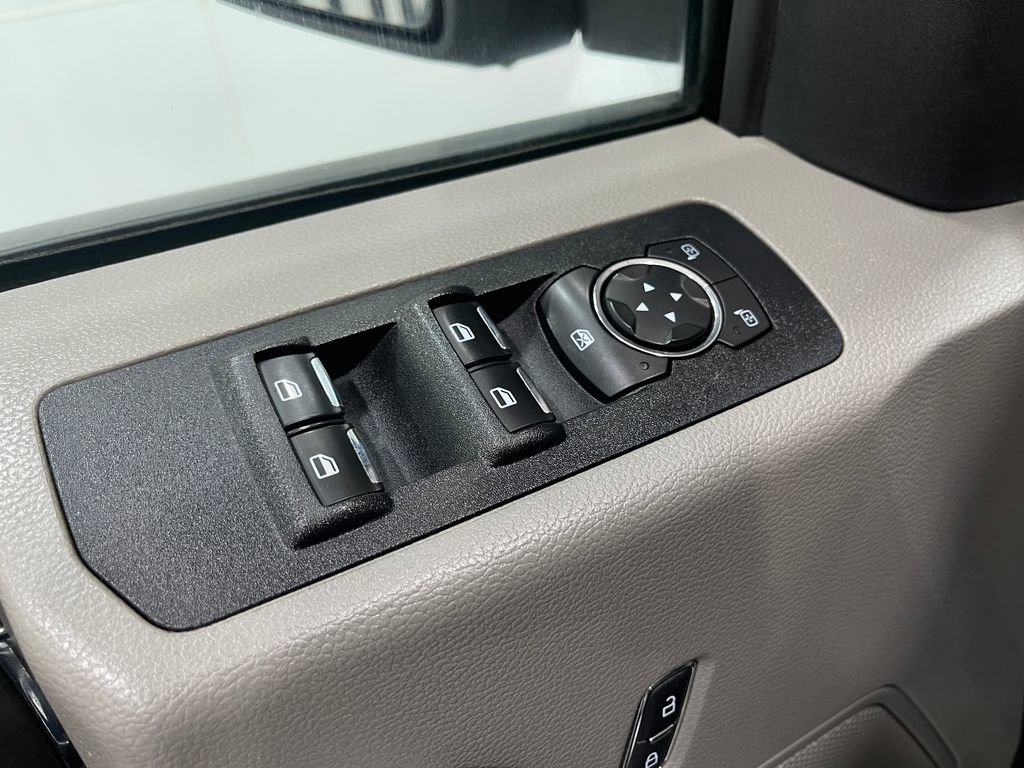 Used 2019 Ford F150 XLT w/ Equipment Group 302A Luxury image 15