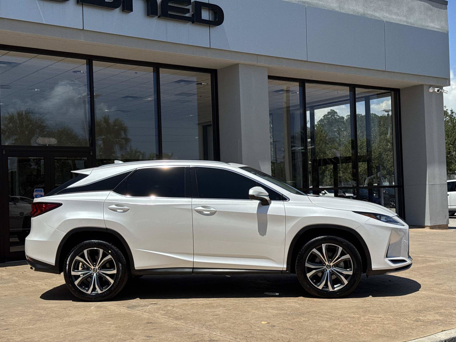 Used 2021 Lexus RX 350 FWD w/ Premium Package image 2
