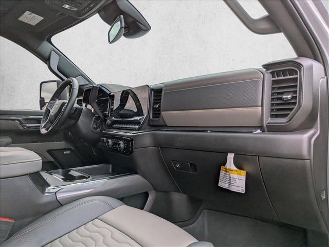 Used 2025 Chevrolet Silverado 2500 ZR2 image 22
