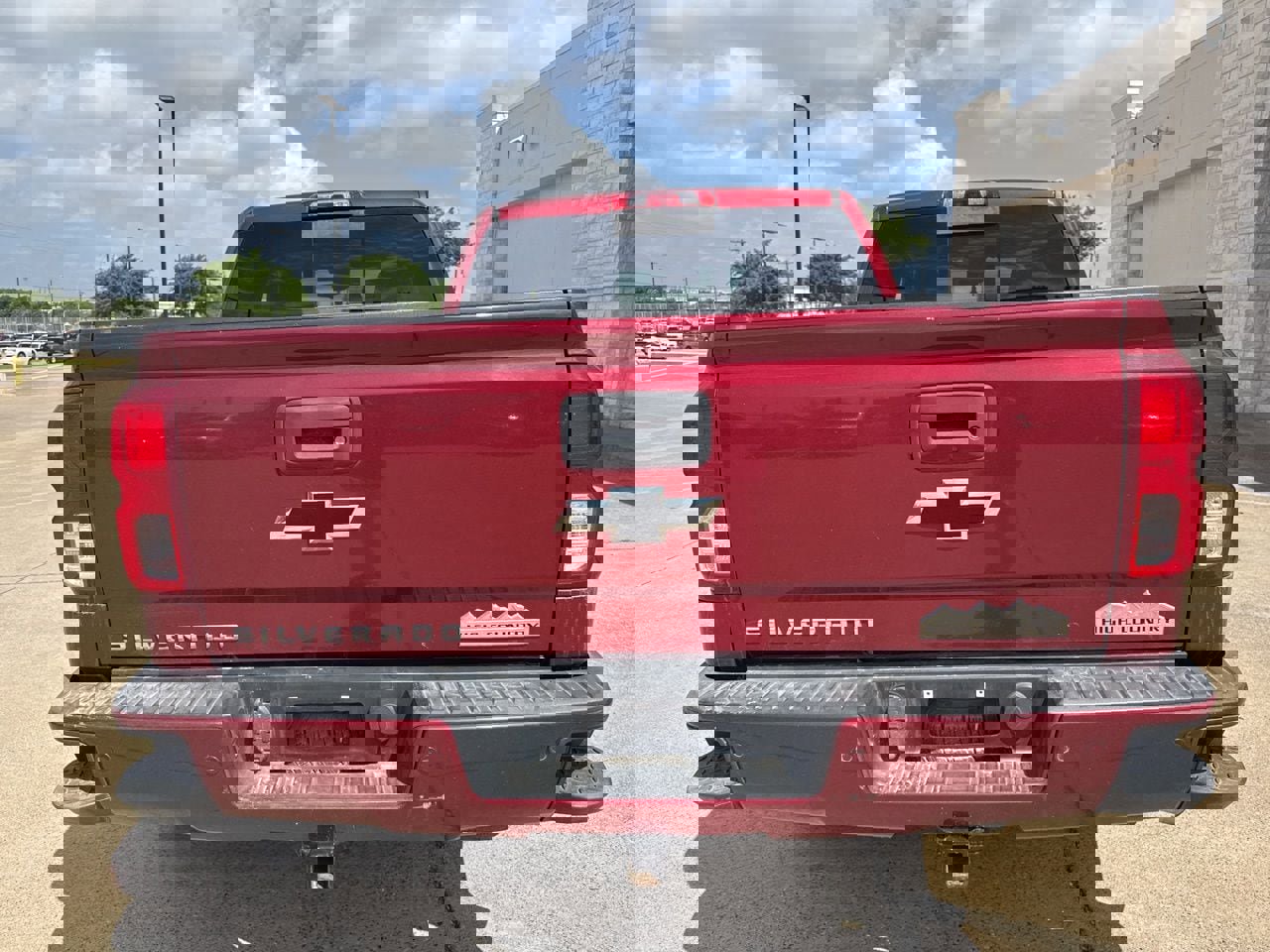 Used 2018 Chevrolet Silverado 1500 High Country image 7