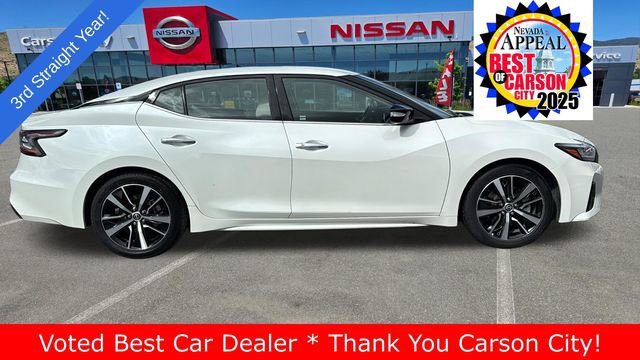 Used 2023 Nissan Maxima SV w/ Floor Mat Group image 2