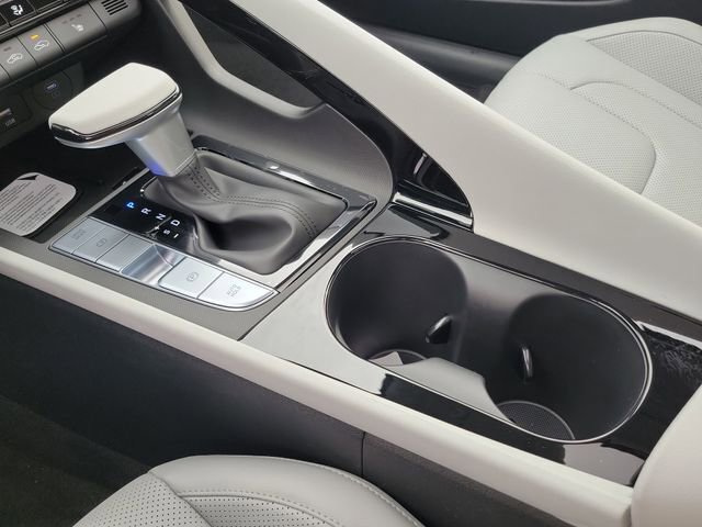New 2026 Hyundai Elantra Limited image 14