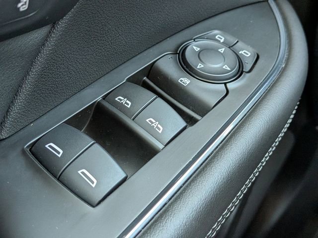 Used 2023 Buick Envision Essence w/ Sport Touring Package image 24