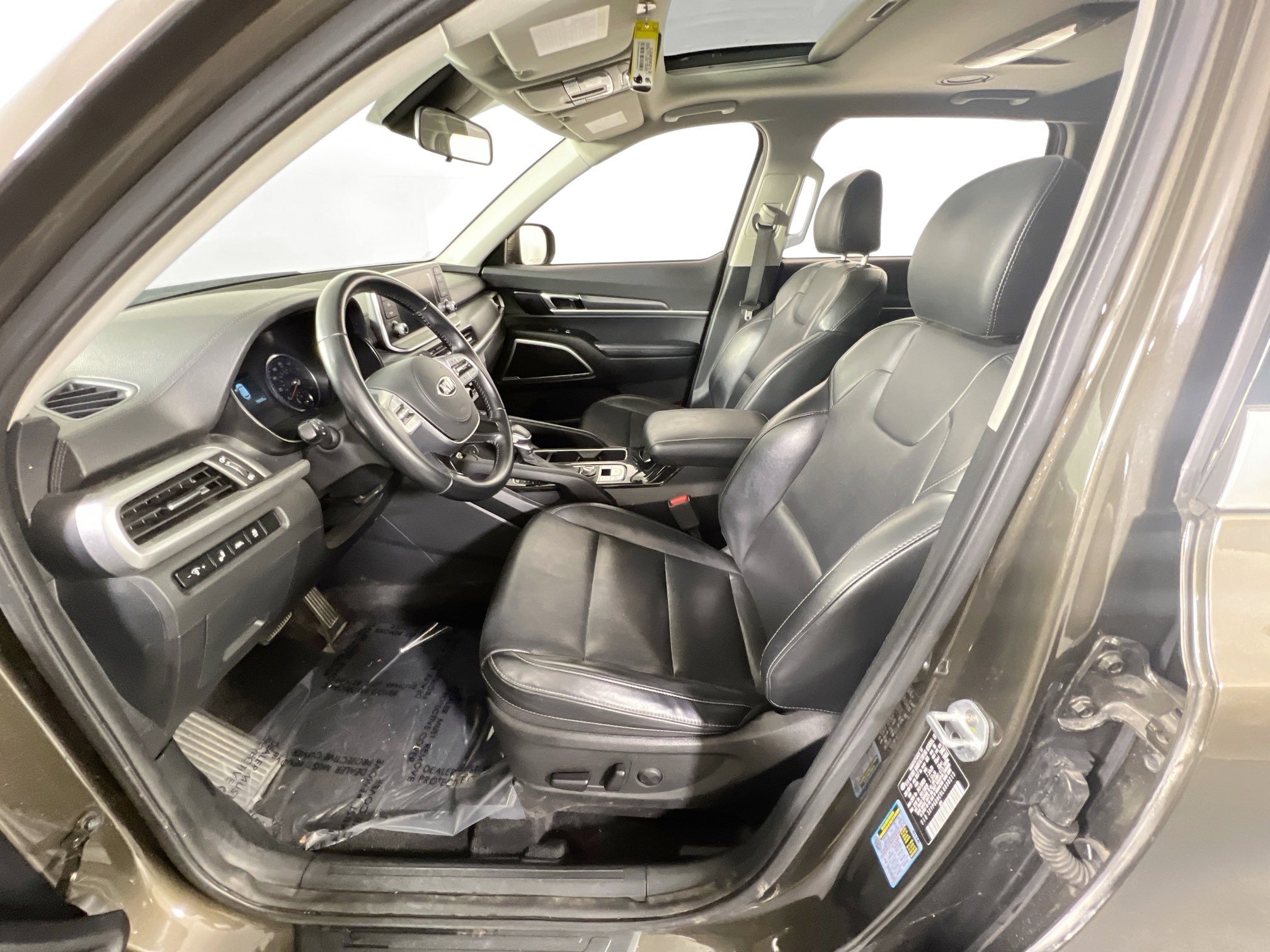 Used 2020 Kia Telluride S image 20