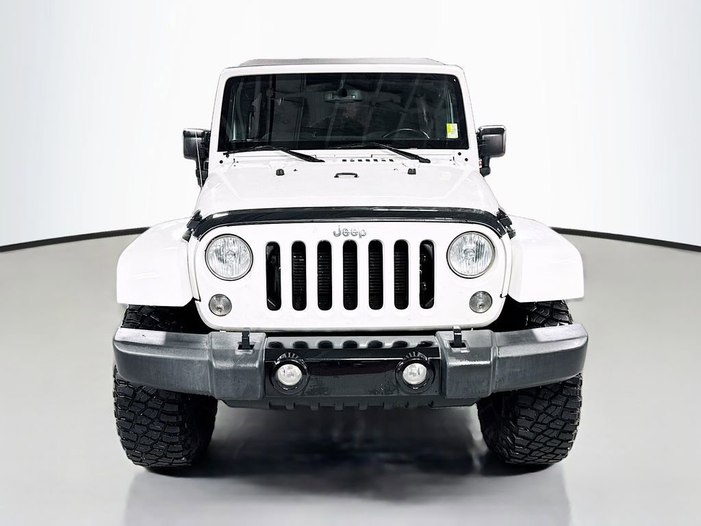 Used 2015 Jeep Wrangler Unlimited Sahara w/ Connectivity Group image 2