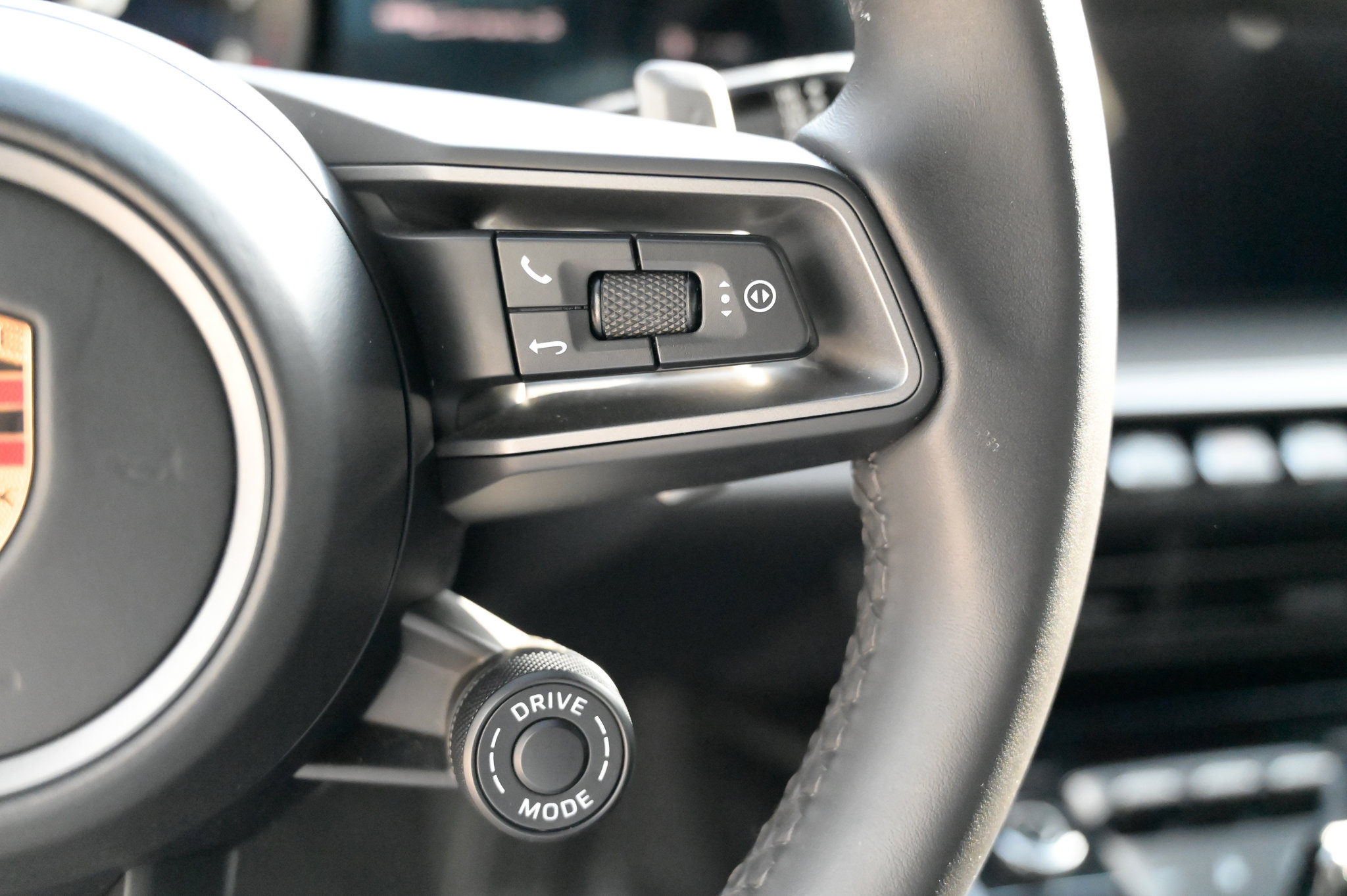 Used 2020 Porsche 911 Carrera S image 25