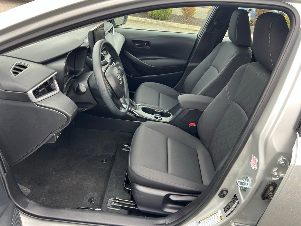 Certified 2025 Toyota Corolla LE image 13