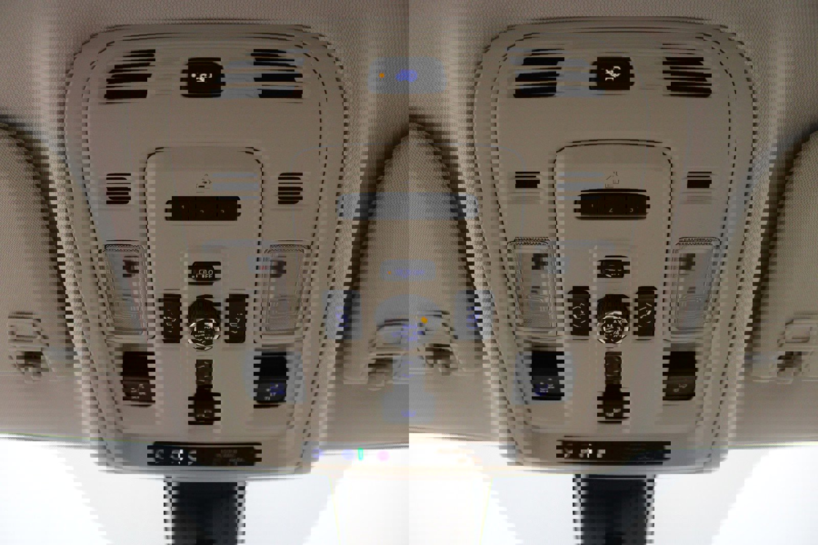 Used 2022 GMC Yukon Denali w/ Denali Premium Package image 30