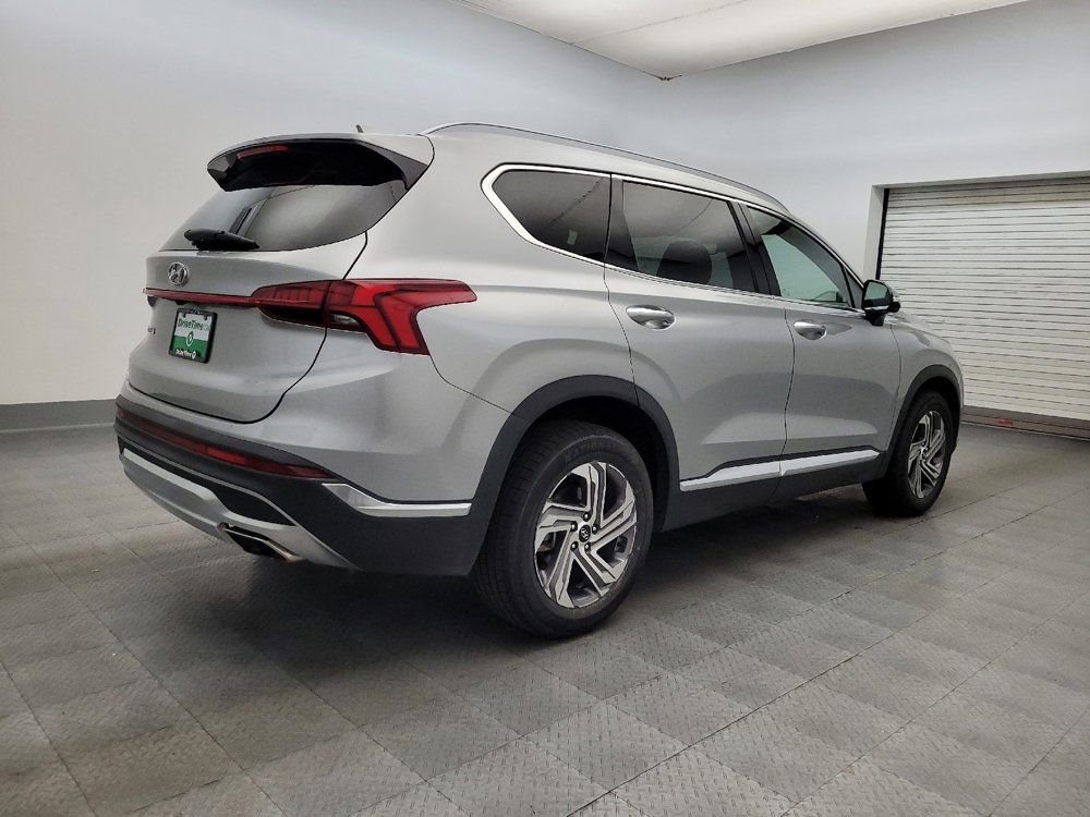 Used 2023 Hyundai Santa Fe SEL w/ Premium Package image 9