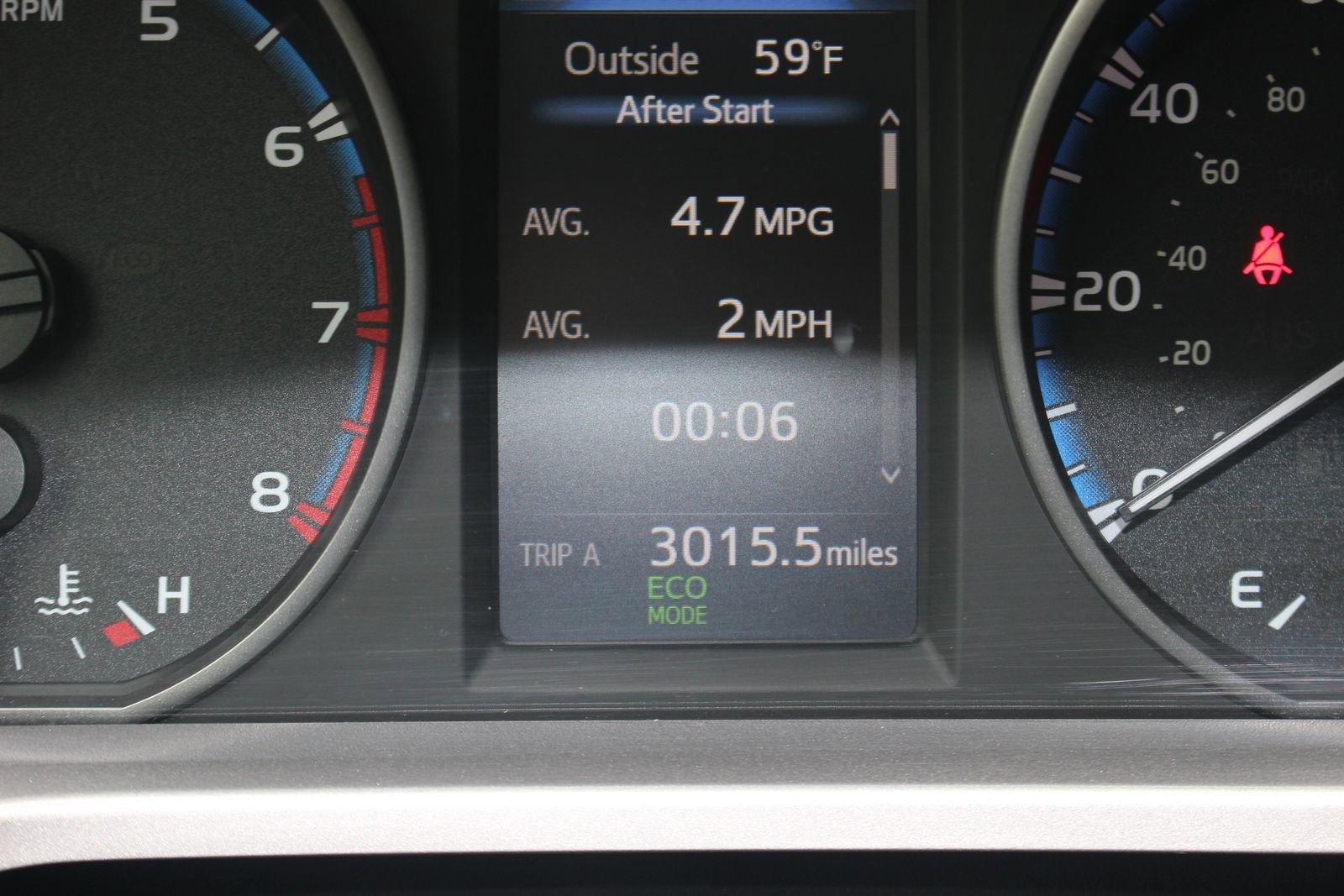 Used 2017 Toyota RAV4 XLE FWD image 33
