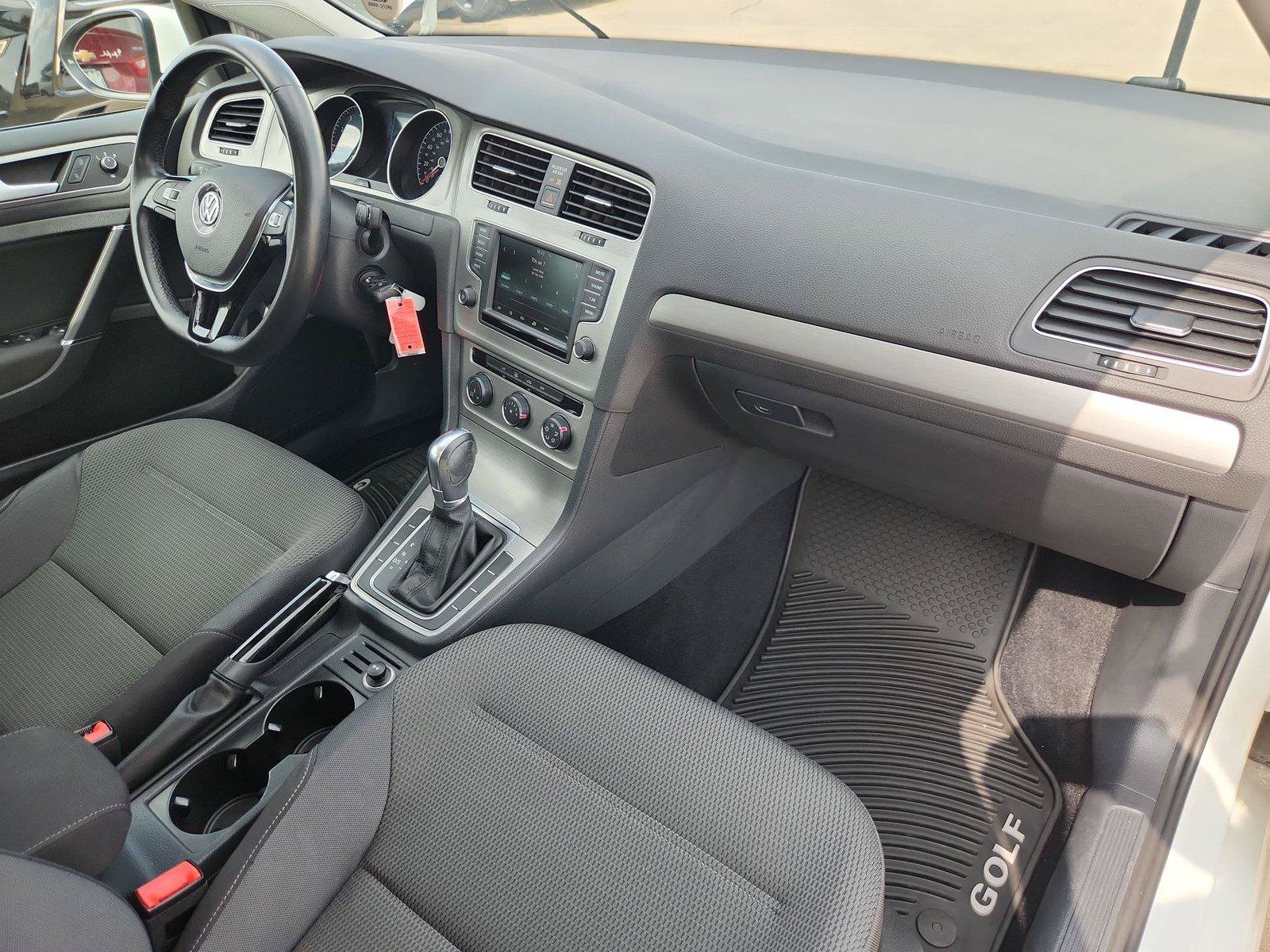 Used 2016 Volkswagen Golf S FWD image 27