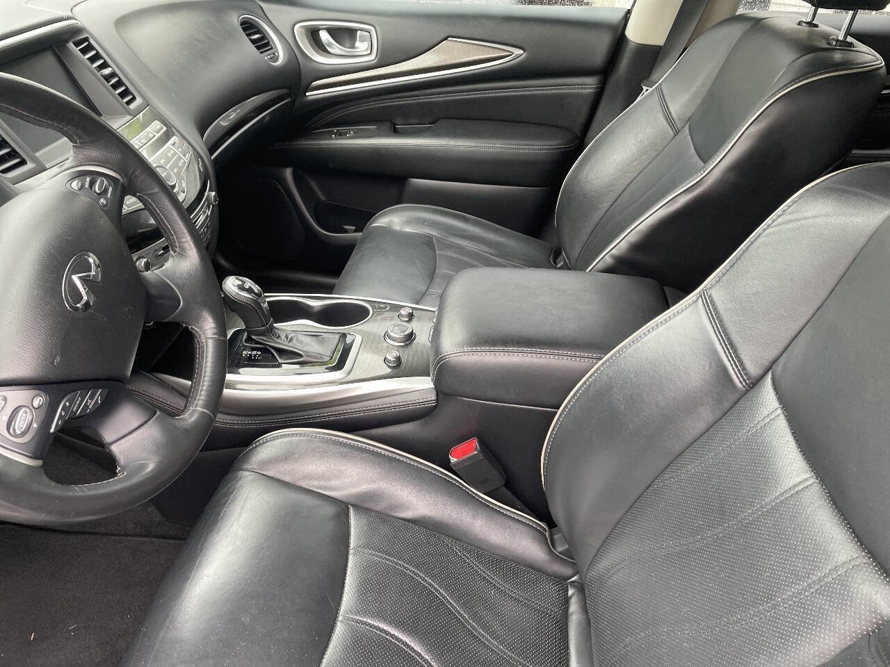 Used 2018 INFINITI QX60 Luxe image 4