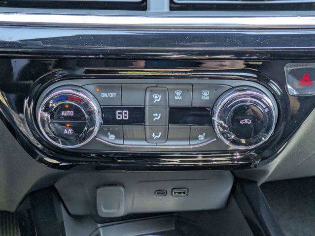 New 2026 Chevrolet Trax RS w/ Sunroof Package FWD image 22
