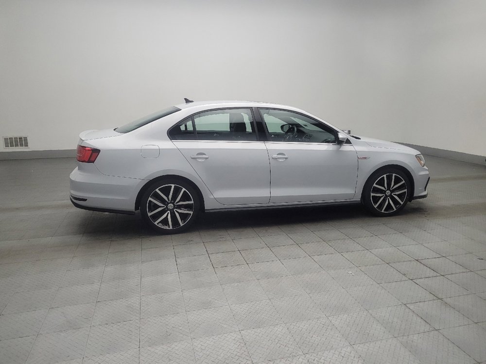 Used 2018 Volkswagen Jetta GLI image 10