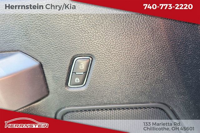 Used 2020 Ford F150 XLT w/ Equipment Group 302A Luxury AWD/4WD image 18