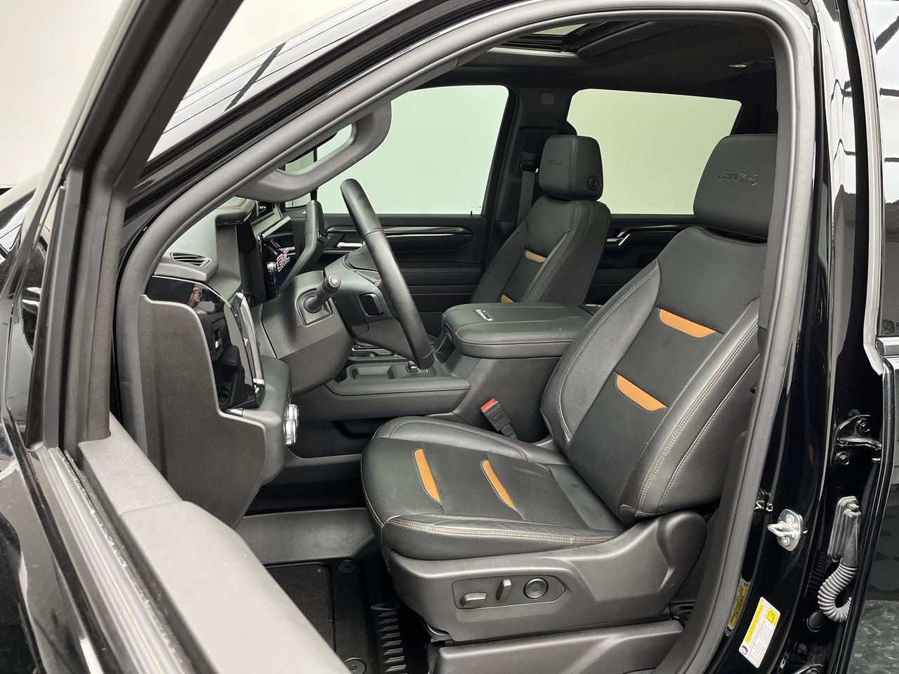 Certified 2024 GMC Sierra 2500 AT4 w/ AT4 Premium Plus Package AWD/4WD image 11