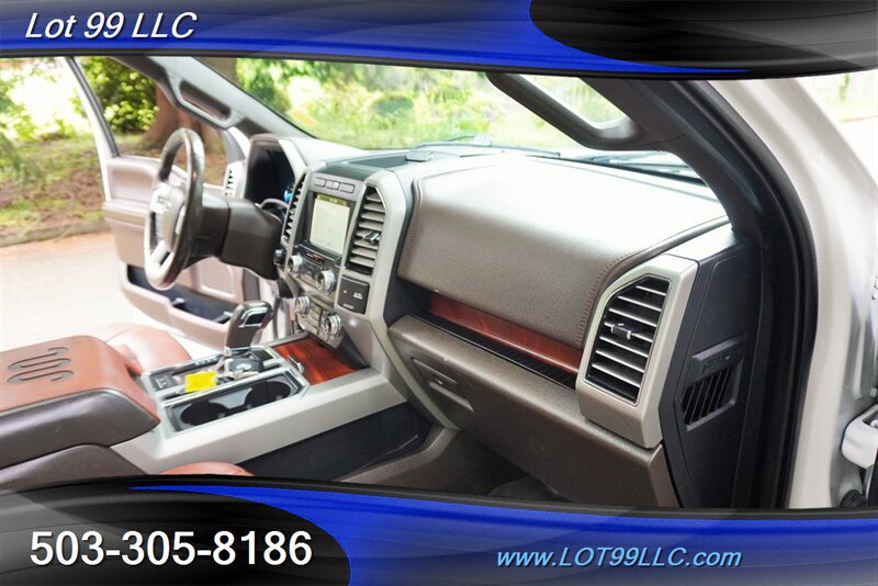 Used 2019 Ford F150 King Ranch w/ Equipment Group 601A Luxury AWD/4WD image 18