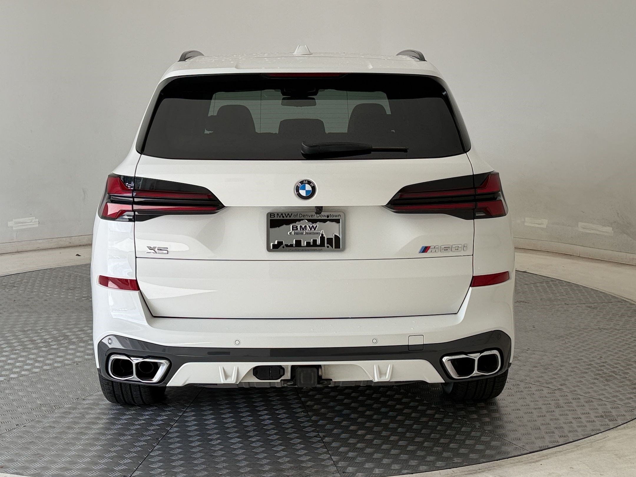 Certified 2025 BMW X5 M60i w/ Climate Comfort Package AWD/4WD image 10