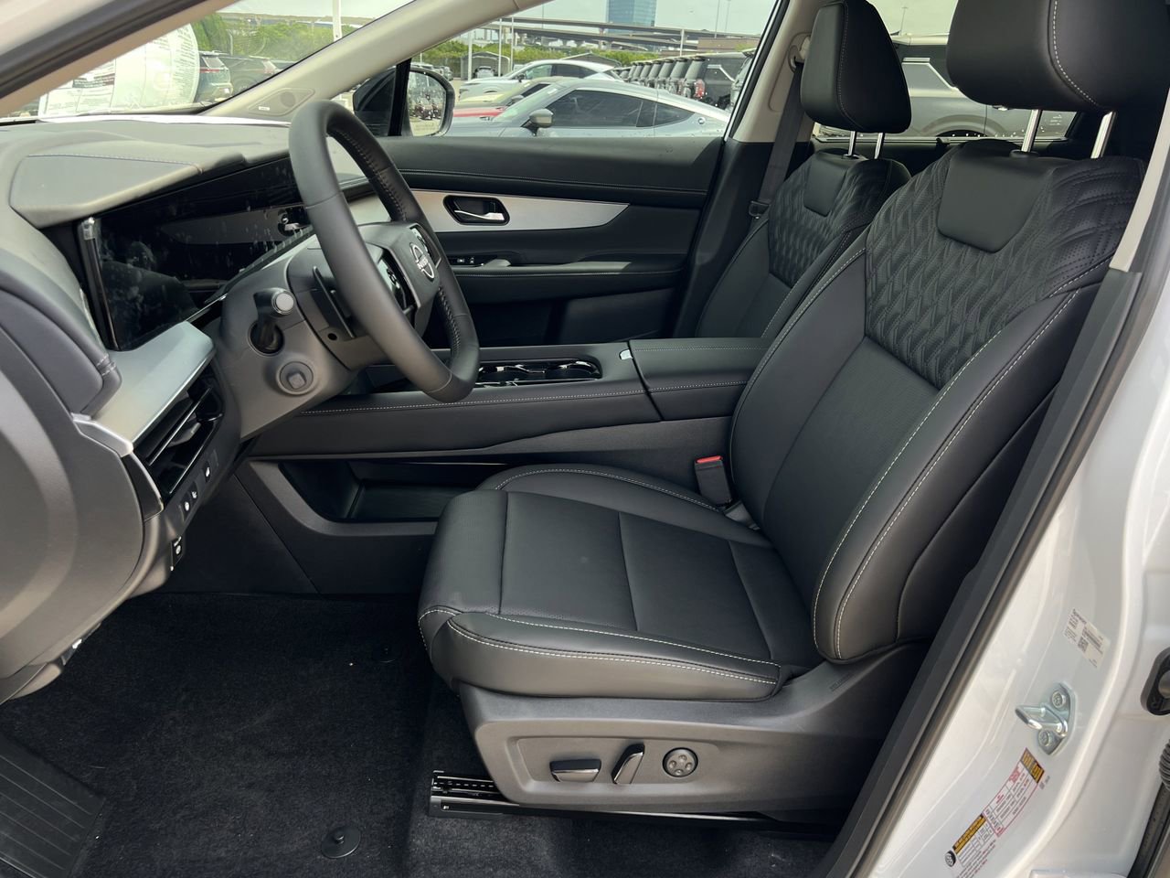 New 2026 Nissan Murano Platinum image 13