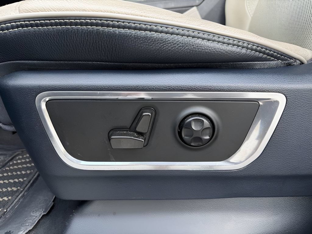 Used 2022 RAM 1500 Limited AWD/4WD image 11