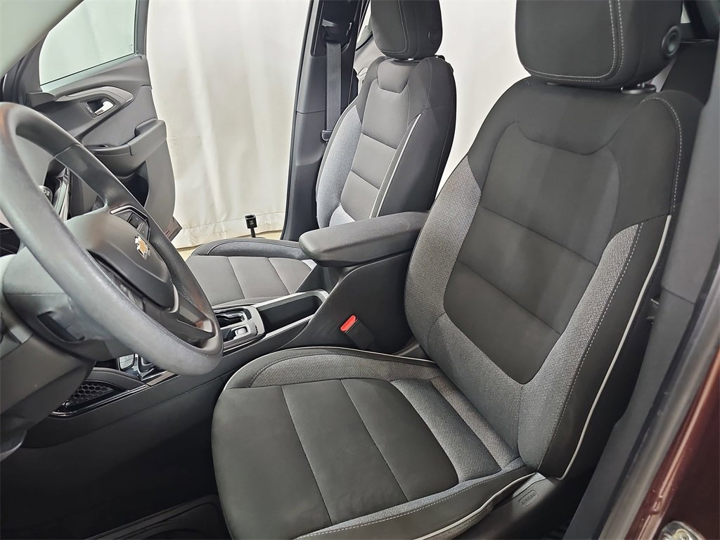 Certified 2022 Chevrolet TrailBlazer LT w/ Convenience Package image 18