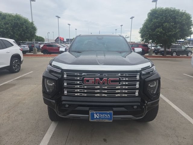 Used 2024 GMC Canyon Denali AWD/4WD image 2