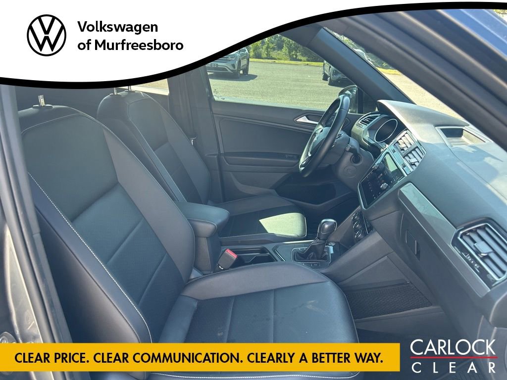 Used 2021 Volkswagen Tiguan SE FWD image 23
